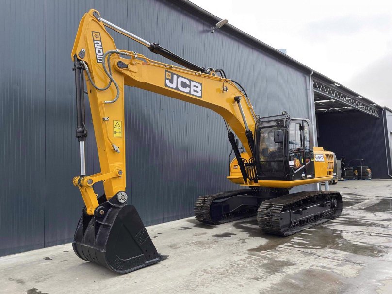 JCB js205lc