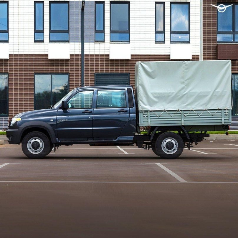 УАЗ профи с двухрядной кабиной