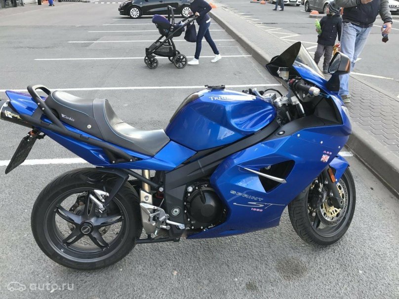 Triumph Sprint St 1050