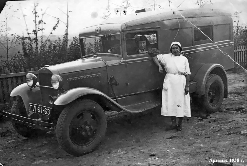 Старинные машины скорой помощи фото