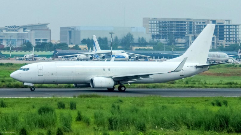 Georgian Airways Boeing 737