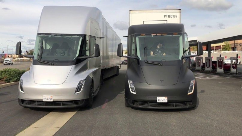Грузовик Tesla Semi-Truck