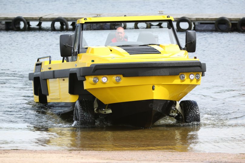 Амфибия Humdinga