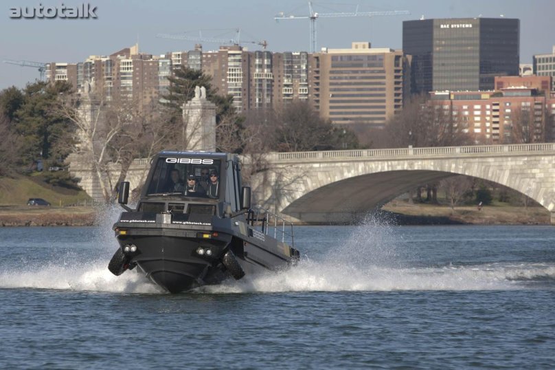 Амфибия Gibbs Phibian