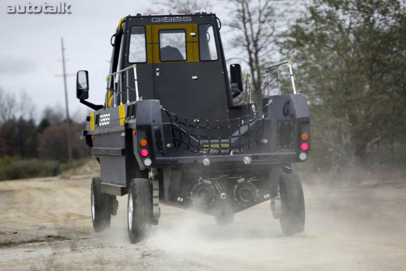 Амфибия Gibbs Phibian