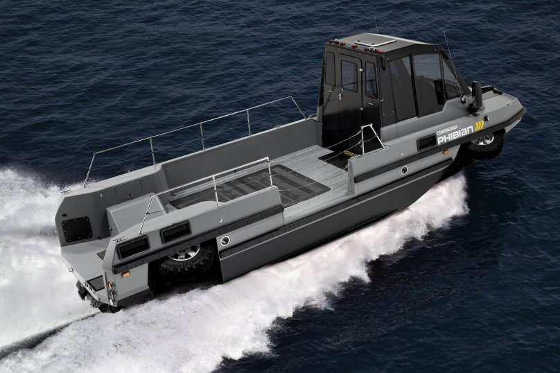 Катер амфибия Тритон-2