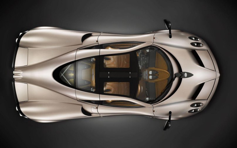 Pagani Huayra вид сверху