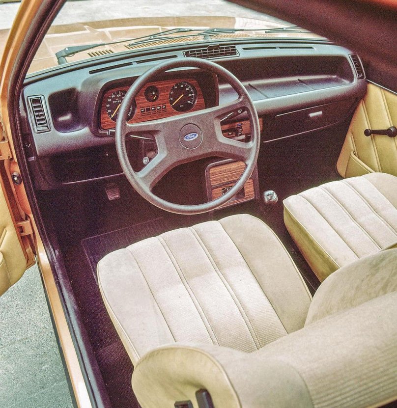 Форд Фиеста 1976