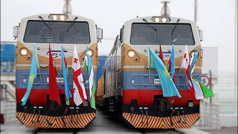 Железная дорога Баку - Тбилиси - карс