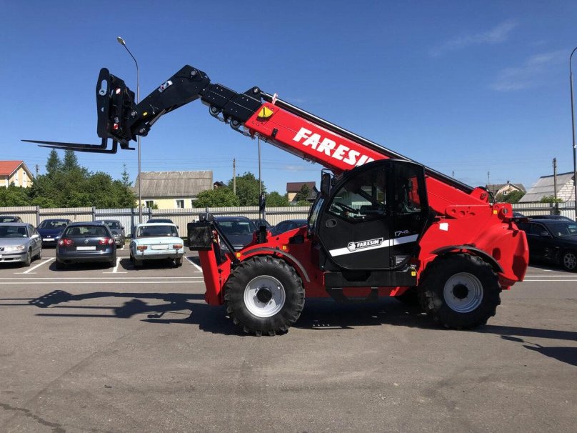 Фарезин телескопический погрузчик