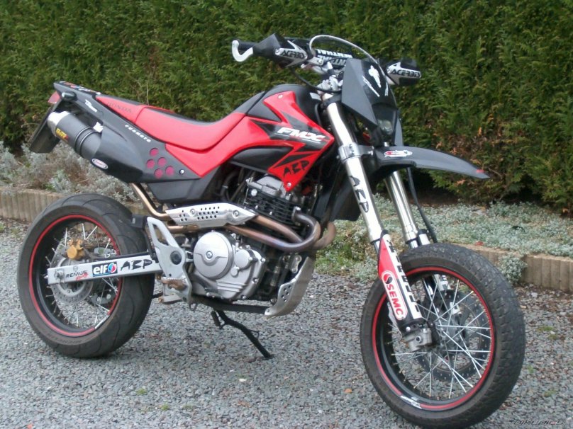Хонда FMX 650