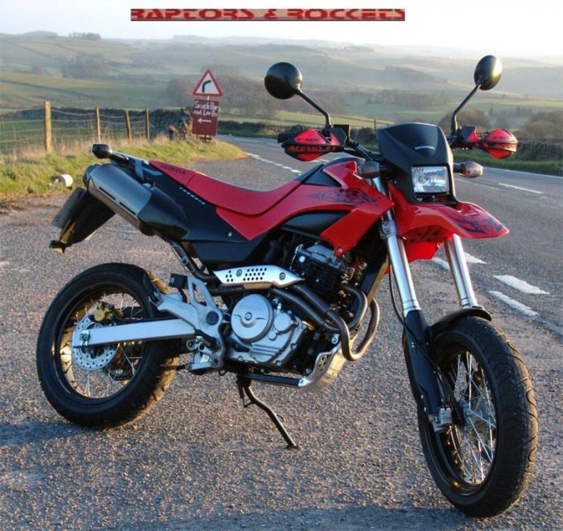 Хонда мотард 650