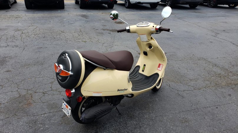 Malaguti 50 скутер