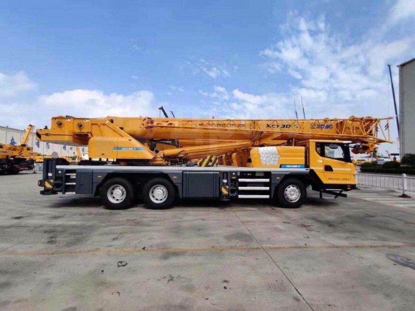 Автокран XCMG xct30_s