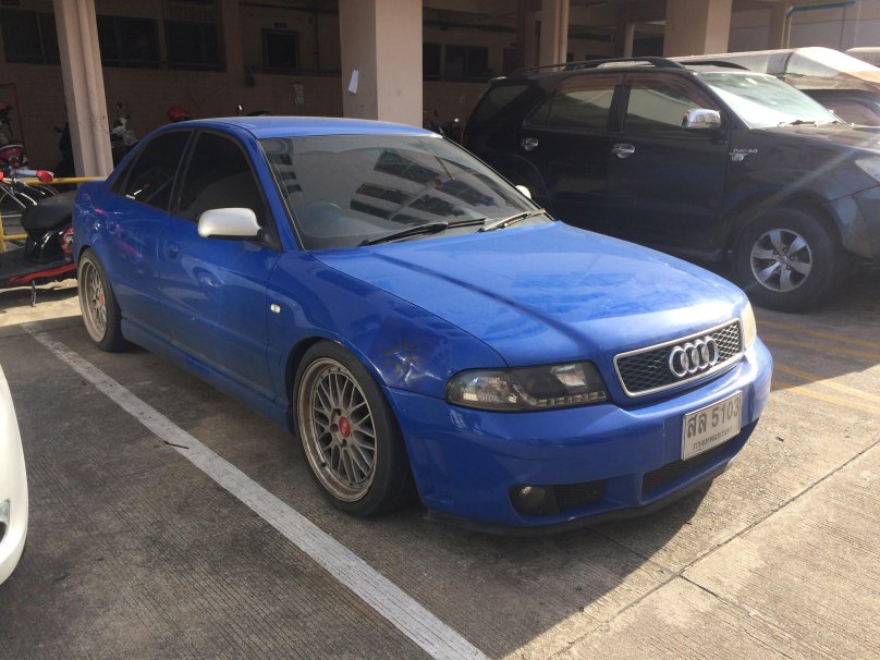 Audi a4 b5 Blue