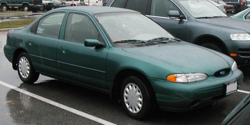 Ford Contour 2000