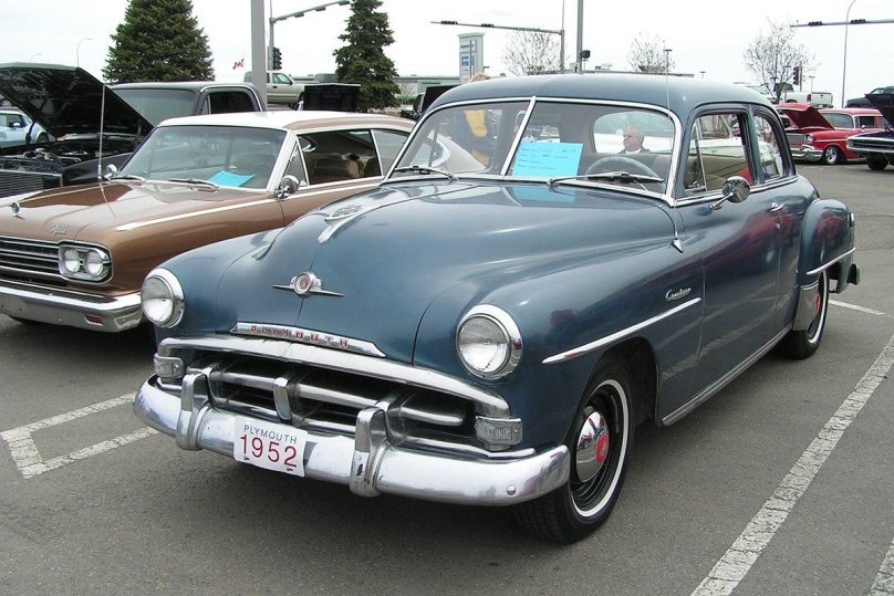 Plymouth 1952