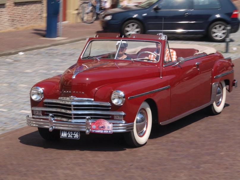Plymouth 1949