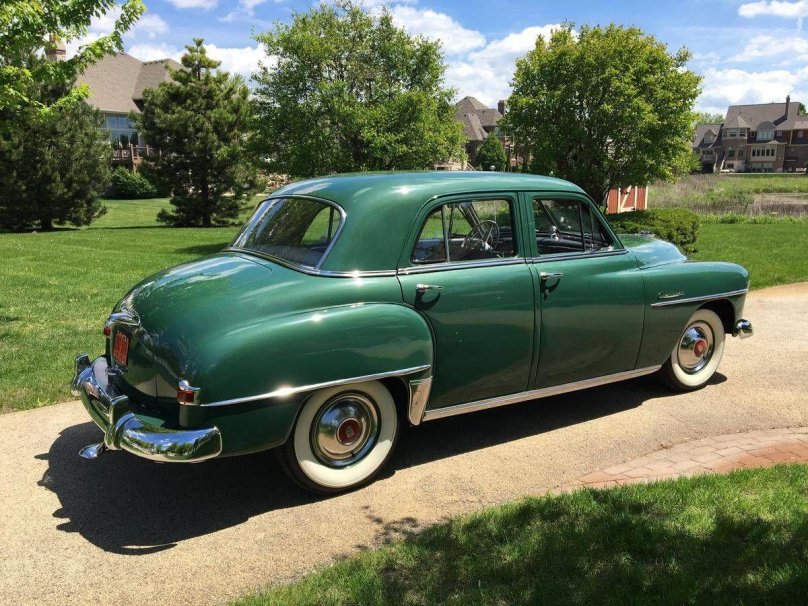 Plymouth Cranbrook 1952