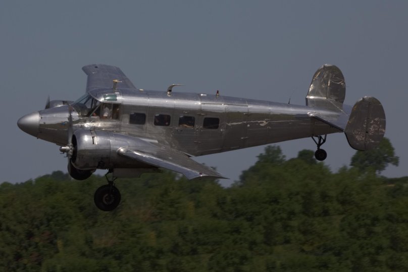 Twin Beech 18