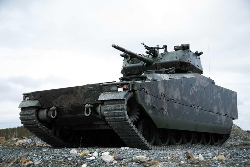 Шведская БМП cv90