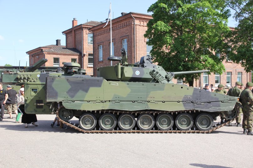 Швеция ЗСУ CV 9040 AAV