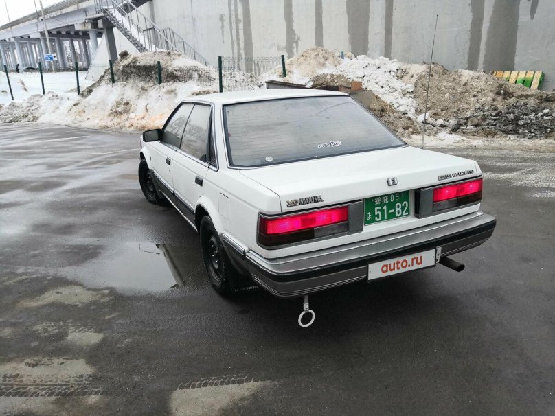 Nissan Bluebird 910