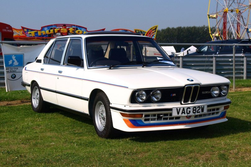 BMW e12 535i