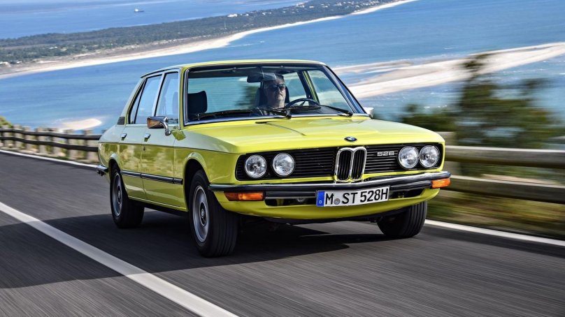 BMW 5 e12