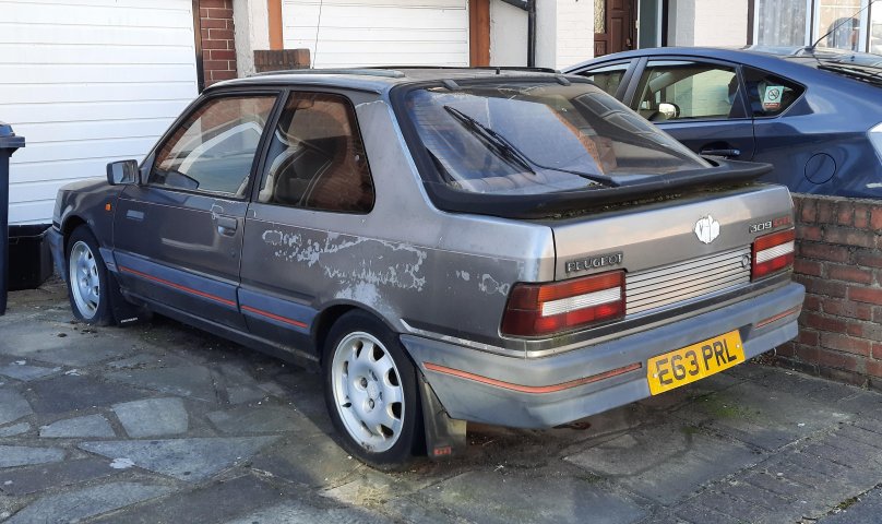 Peugeot 309 16v GTI