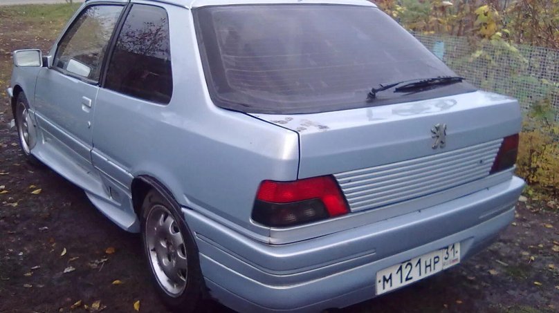 Пежо 309 1990 года