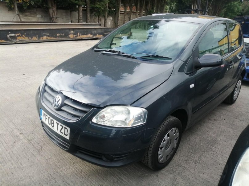 VW Fox 2005-2011