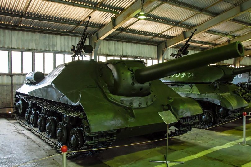 Танк объект 704