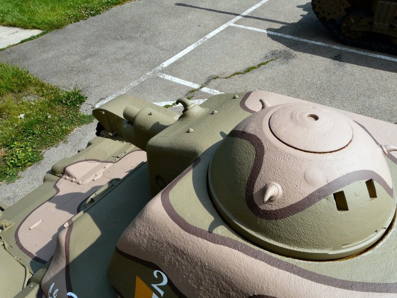 Легкий танк Renault Amr-33