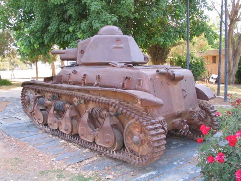 Рено r35 танк