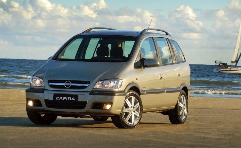 Опель Зафира 2004
