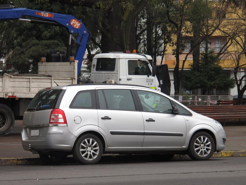 Опель Зафира и Шевроле Орландо