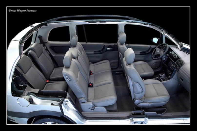 Zafira 2004 салон