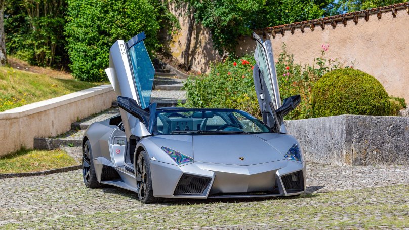 Lamborghini Reventon Roadster (2010) – 1,85 миллиона евро