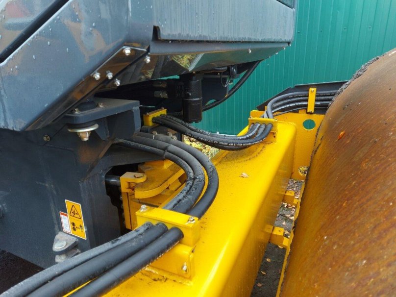 Комбайн Сампо 3085