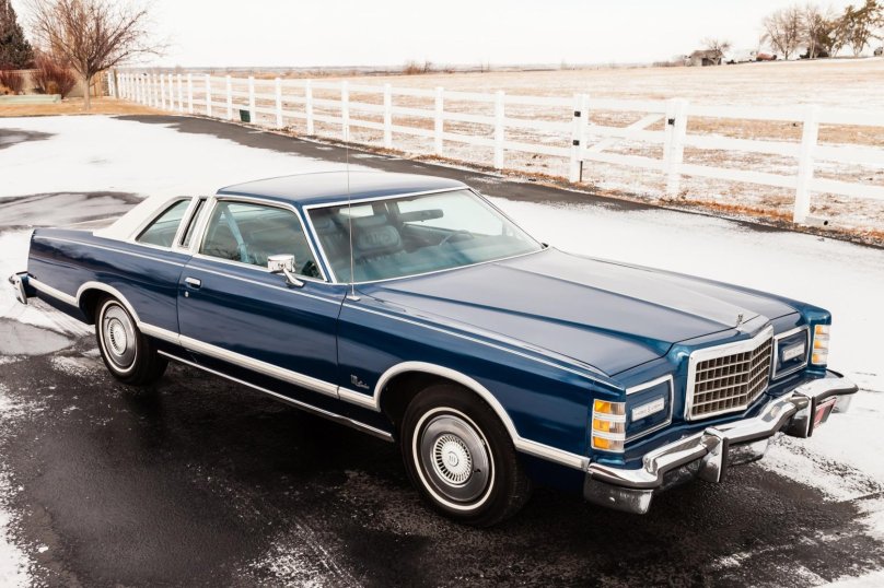 Ford Ltd 1977
