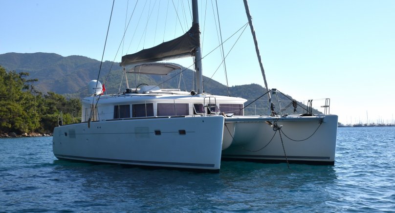 Нэнси яхта Парус