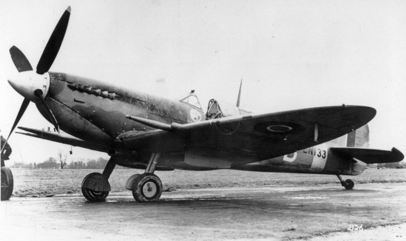Spitfire MK IX