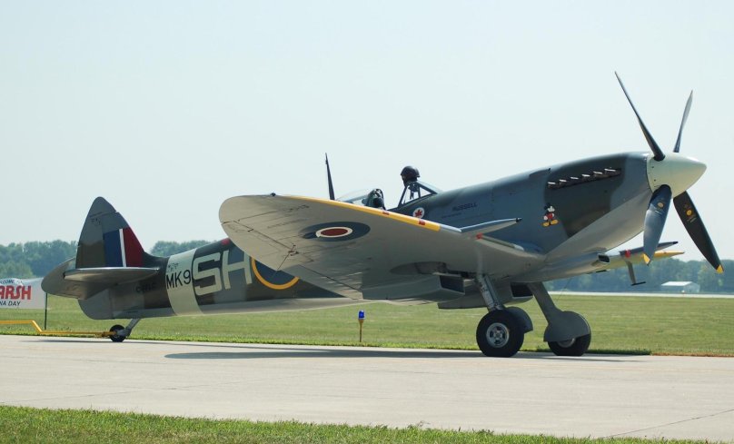 Spitfire MK IX