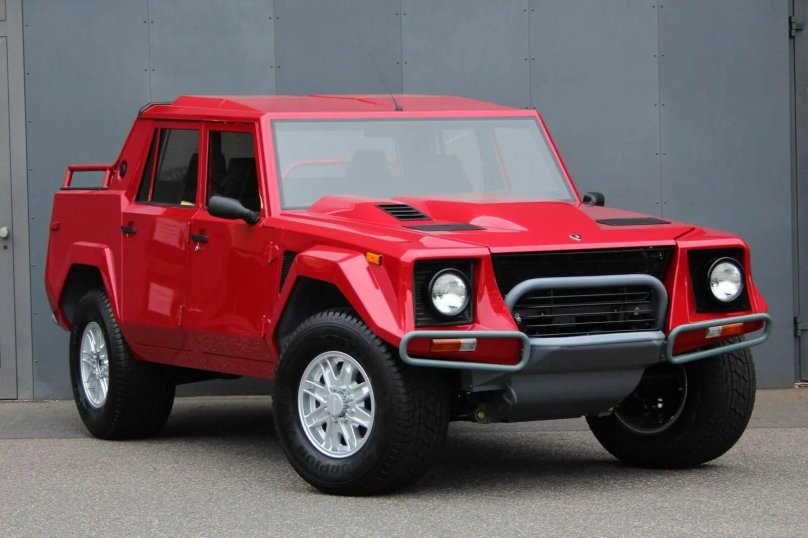 Lamborghini lm002 2018