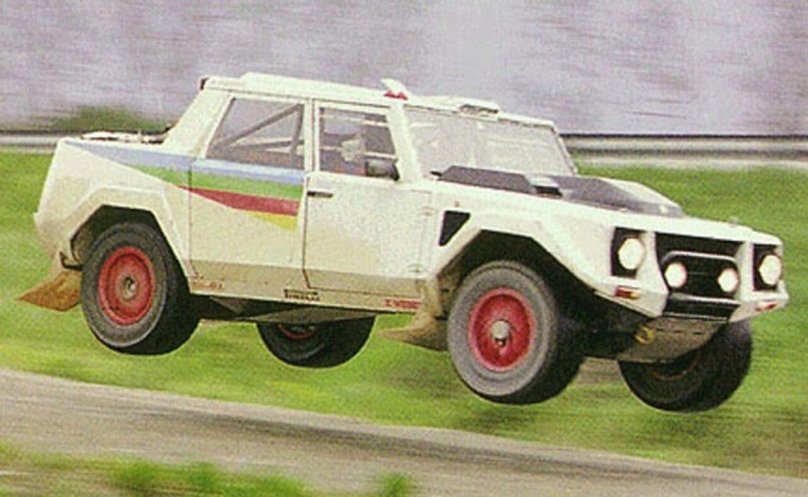 Lamborghini lm004