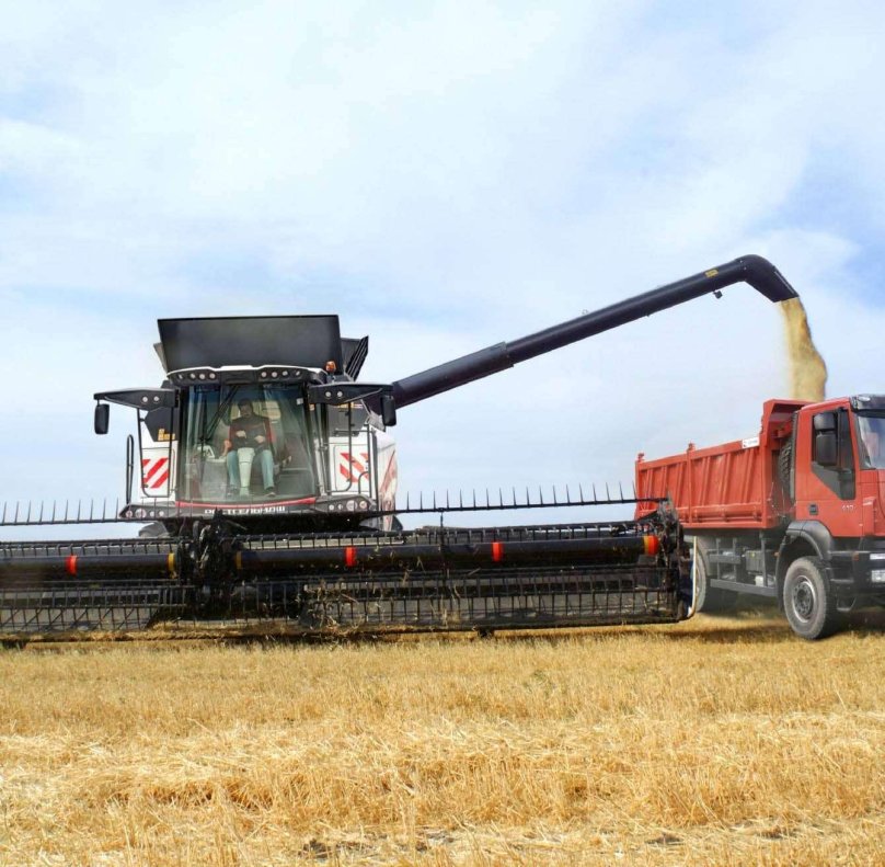 Комбайн Торум 785