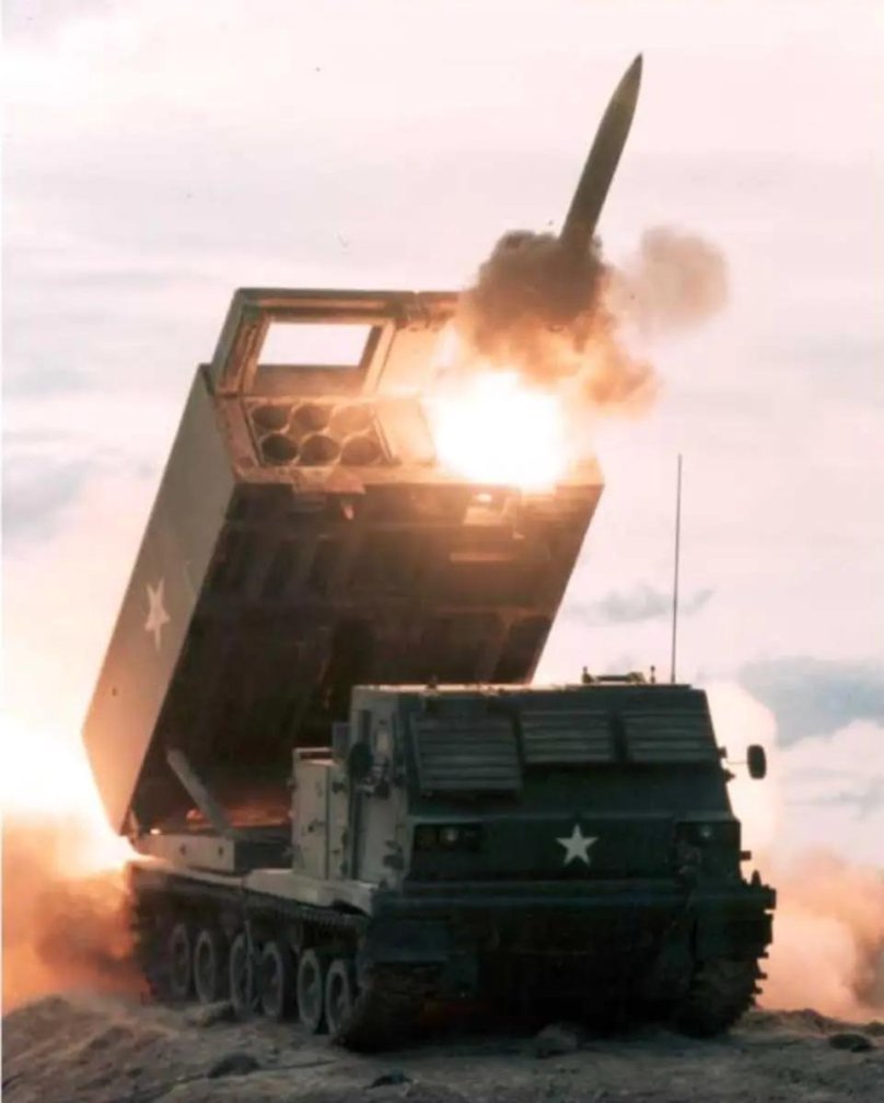 РСЗО м270 MLRS