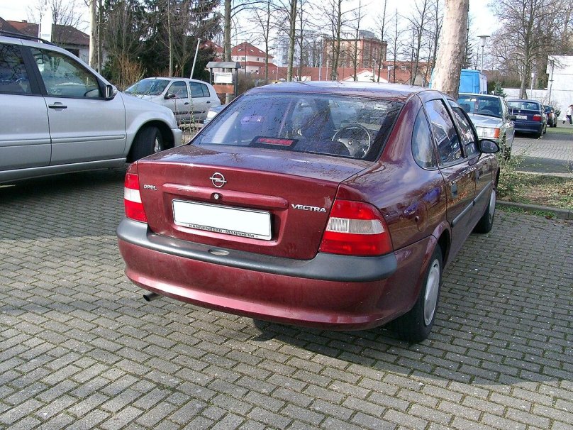 Opel Vectra седан 1996