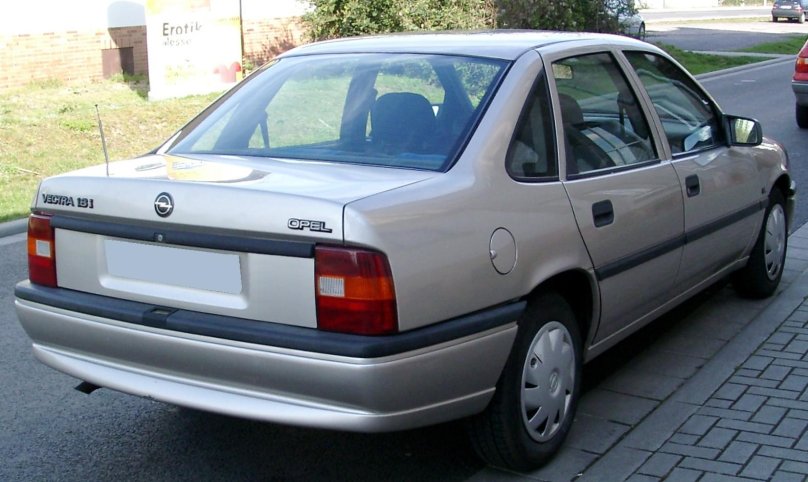 Opel Vectra a седан 1995